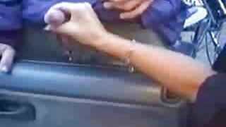 Розпусна ципочка Ай Сакура порно відео мама з сином приймає сперму в рот після гри з кицькою